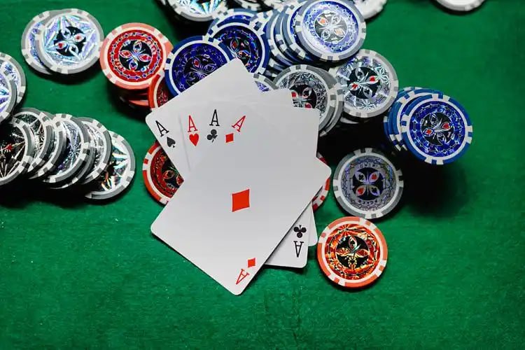 cicak togel platform dashboard showing sportsbook and live-dealer game options